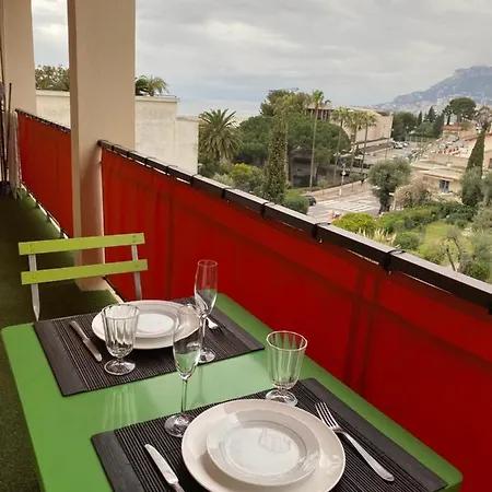 2 Pieces Vue Sur Et Monte-carlo A Cap Martin Roquebrune-Cap-Martin
